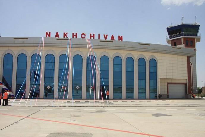 Naxçıvanda Distant Təhsil Mərkəzi açılıb 