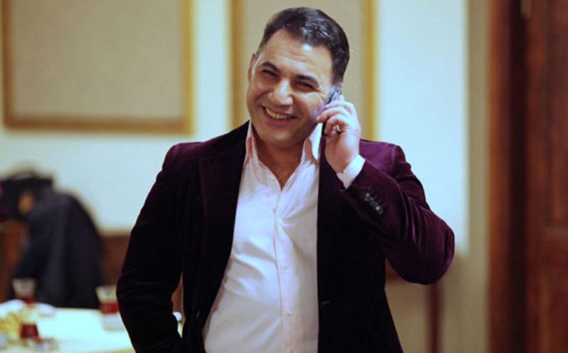 “Bəzilərinin İnternetdə yazdıqlarına imza qoymağa gücü çatmır”