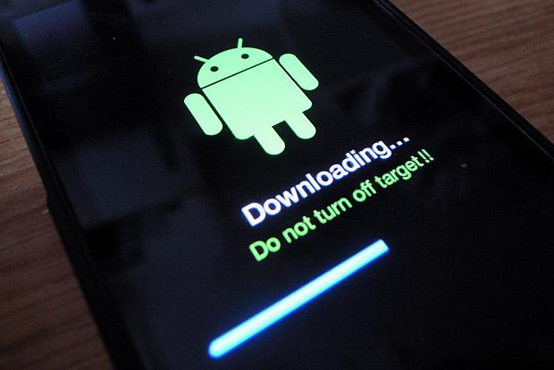 Samsung telefonlarında hər ay yeniləmə təqdim olunacaq
