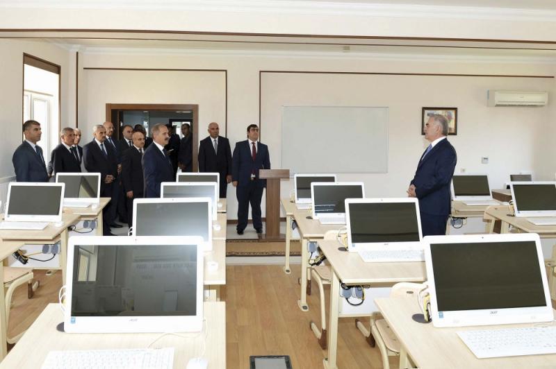 Naxçıvan Universitetində İKT-nin tətbiqi genişləndirilir