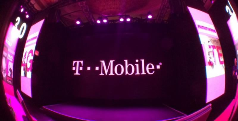T-Mobile operatorunun məlumatları oğurlanıb