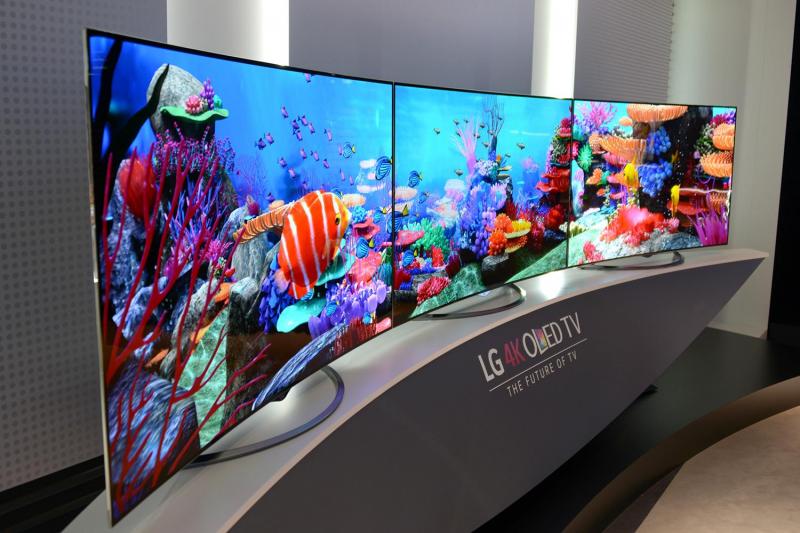 LG dünyanın ən böyük OLED panelini yaradıb