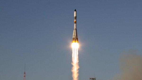 SpaceX kommersiya peyk daşıyıcısını orbitə buraxıb