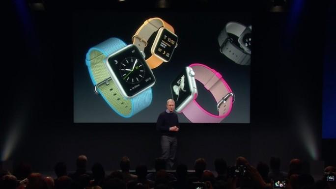 Apple yeni məhsullarını təqdim edir- Canlı