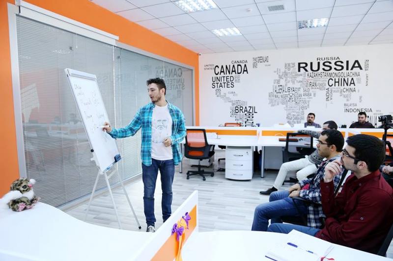 Startaplar üçün “Growth Hacking” mövzusunda seminar keçirilib 