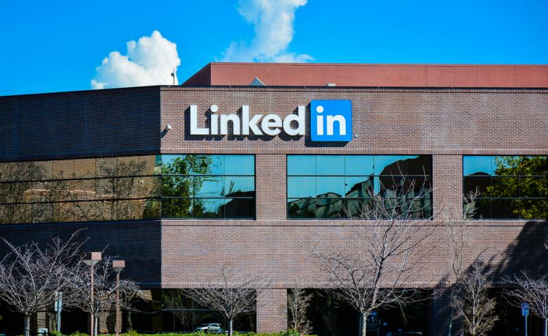 LinkedIn-də istifadəçi sayı 467 milyona çatdı- Hesabat