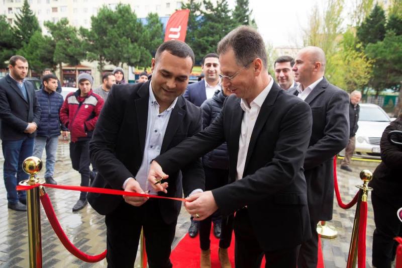 Azərbaycanda ən böyük BakcellIM Sumqayıtda açılıb