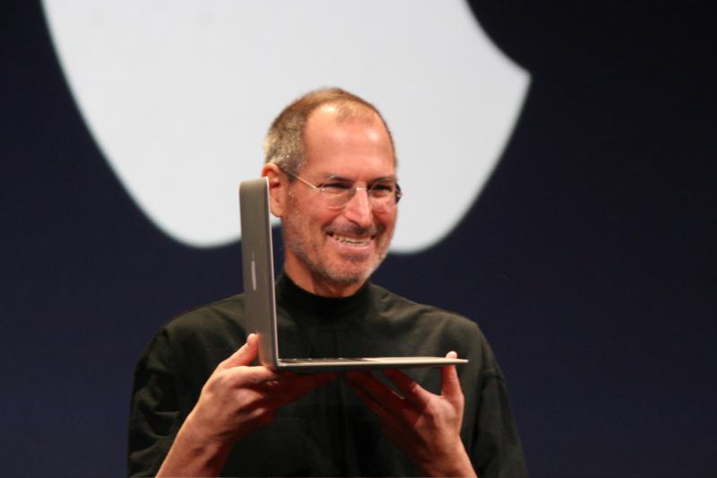Steve Jobs-un doğum günüdür