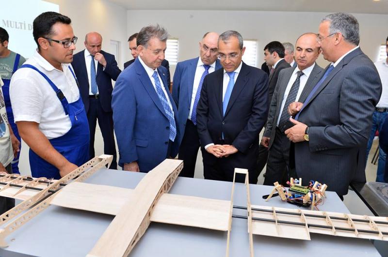 AMEA-da Biznes İnkubasiya Mərkəzi açılır-Foto