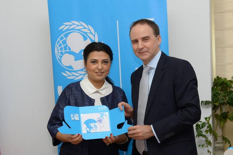 UNICEF-lə tərəfdaşlığın 25 illiyinə və uşaqlara həsr olunmuş xüsusi poçt markası nəşr edilib