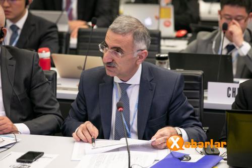 Azərbaycan Telekommunikasiya Şurasının sessiyasında iştirak edir