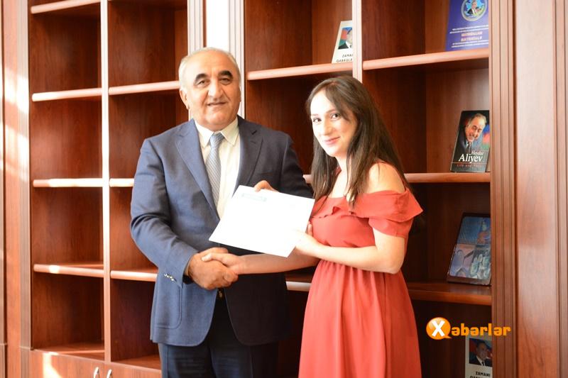 UNEC-də distant Tyutor hazırlığı üzrə sertifikat proqramı tamamlanıb