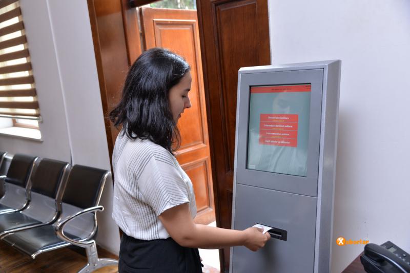 Təhsil İdarəsinin İşçi Qrupu müraciətləri operativ cavanlandırır