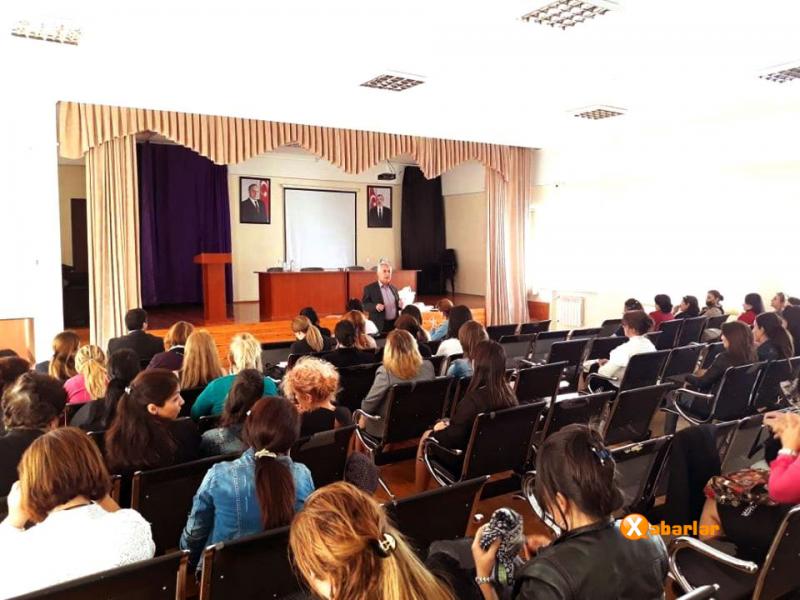 İnformatika müəllimləri üçün seminarlar təşkil olunub