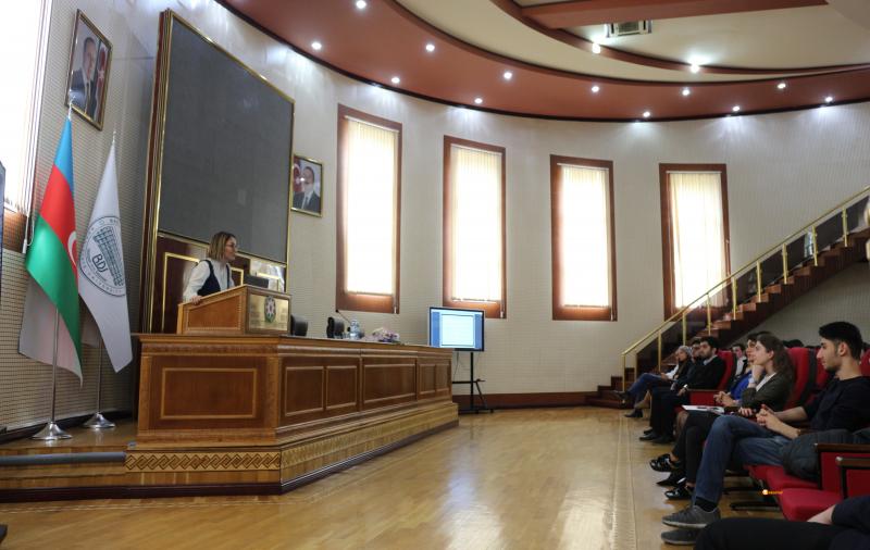 BDU-da marketinqin kommunikasiya sistemi haqda tədbir keçirilib