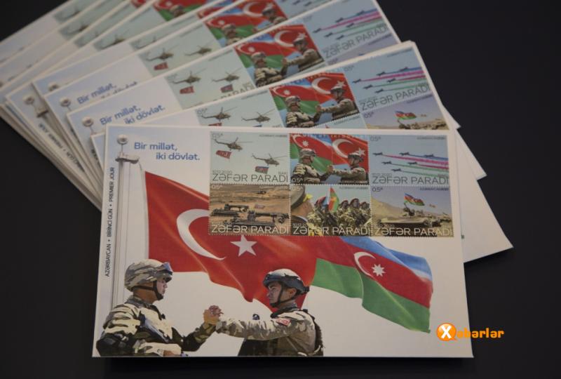 “Zəfər paradı” adlı poçt markası və Birinci gün zərfləri dövriyyəyə buraxılıb