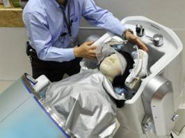 “Panasonic” massajist-robot icad edib