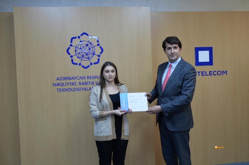 “AzInTelecom” təcrübə proqramını uğurla bitirmiş tələbələrə sertifikatlar  təqdim edib