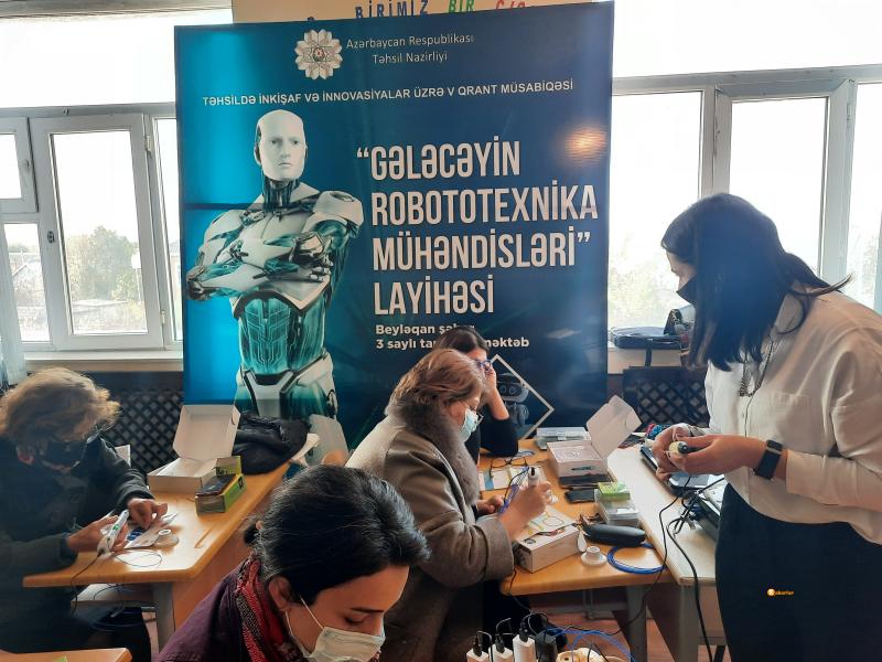 Beyləqanda şagirdlərə robototexnika dərsləri keçiləcək.
