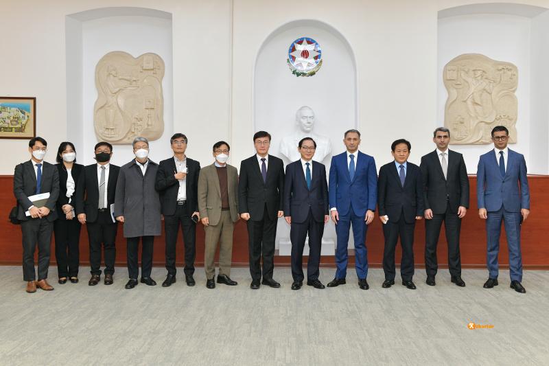 Nazir Koreya Prezidenti yanında Şimali İqtisadi Əməkdaşlıq Komitəsinin sədri ilə görüşüb