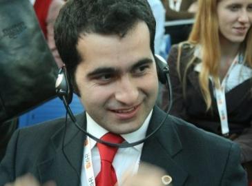 Bəxtiyar Hacıyev : “Biz internetdən təbliğat üçün yox, təşkilatlanmaq üçün istifadə edirik”