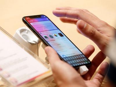 “Apple” öz cihazlarında fiziki düymələrdən imtina edəcək