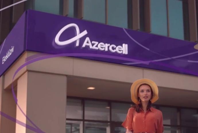 «Azercell» bəzi tətbiqlər üçün pulsuz mobil internet xidmətini ləğv edir