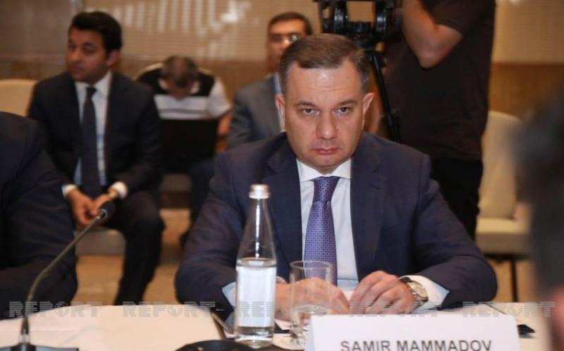  "Azərbaycanda mobil operatorlar lisenziya üçün az pul ödəyirlər"
