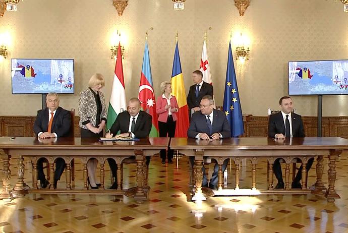 Azərbaycan bu ölkələrlə “yaşıl enerji” üzrə saziş imzalayıb