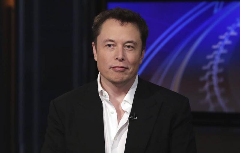 Mask “Tesla” səhmlərinin satışını iki il müddətinə dayandıra bilər