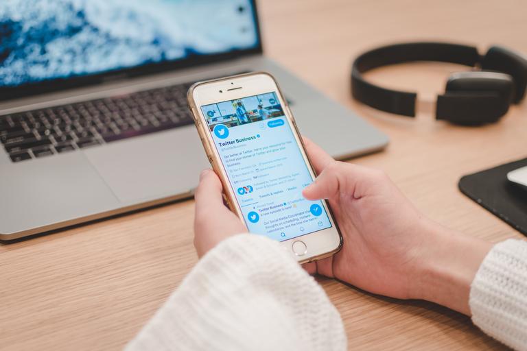 “Twitter"də mesaj limiti gəlir