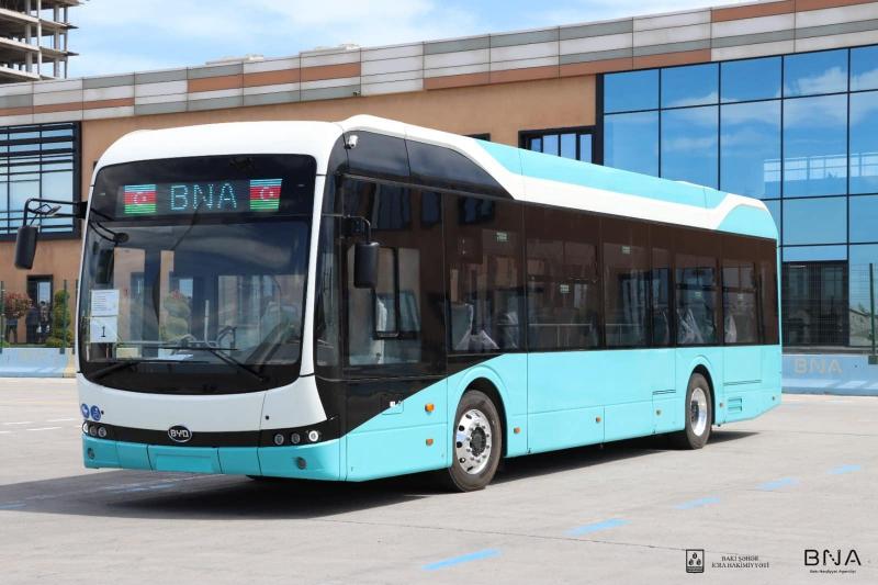 Bakı şəhərinə ilk elektrik mühərrikli avtobus gətirilib-FOTO