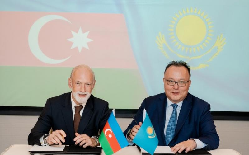 "AzerTelecom" və "Kazakhtelecom" Transxəzər Fiber-Optik Rabitə Xətti layihəsi çərçivəsində müqavilə imzalayıb