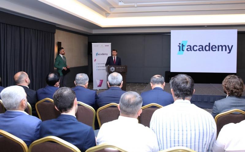 “Rəqəmsal biliklərin artırılması iqtisadiyyatın sürətli inkişafına şərait yaradır”
