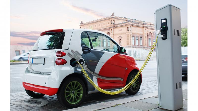 Azərbaycana elektromobil idxalı 8 dəfə artıb