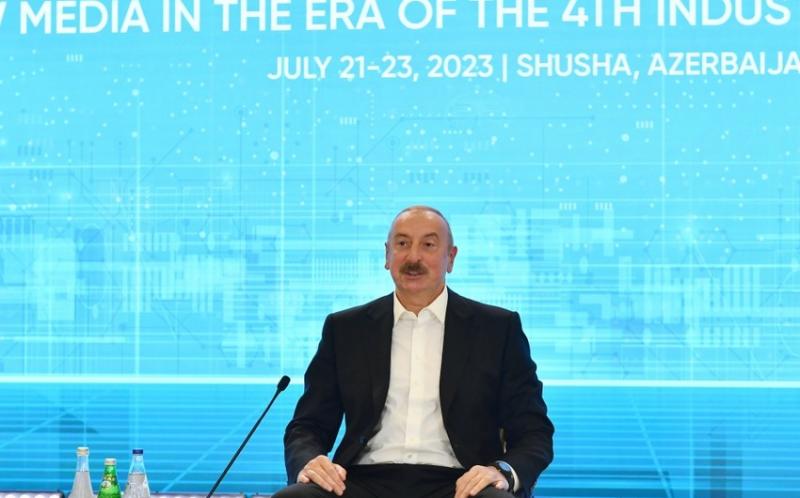 Prezident: "Ölkəmizin həyatı ilə bağlı bir çox mühüm məsələləri sosial mediadan öyrənirəm"