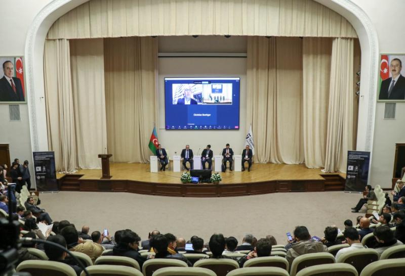 Bakıda nəqliyyatla bağlı beynəlxalq elmi konfrans keçirilib