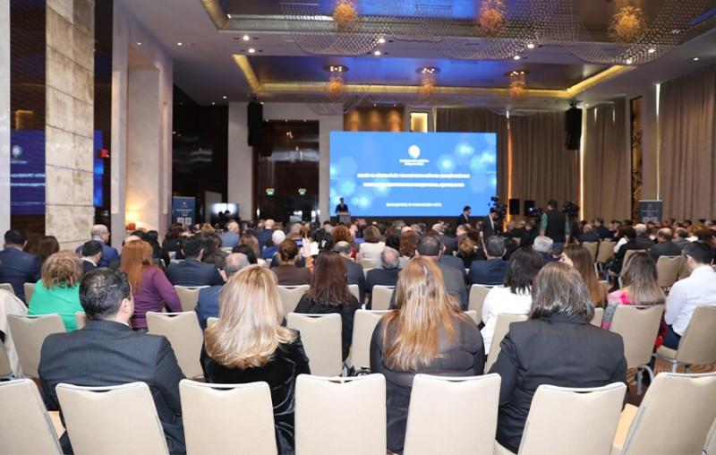“Səhiyyə sisteminin transformasiyası çərçivəsində əczaçılıq sektorunun rəqəmsallaşdırılması” layihəsi təqdim edilib