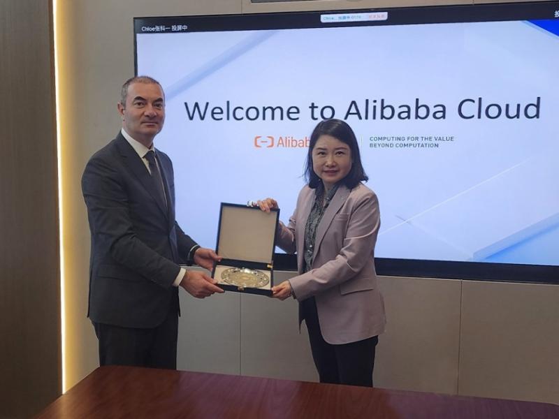 XRİTDX rəisi “Alibaba Cloud”un bulud həllərinin müxtəlif tətbiq istiqamətləri ilə tanış olub