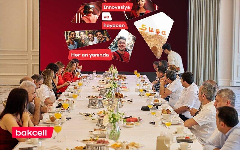 “Bakcell” və Bakı Şəhər Halqası Əməliyyat Şirkəti jurnalistlərlə  görüşüb