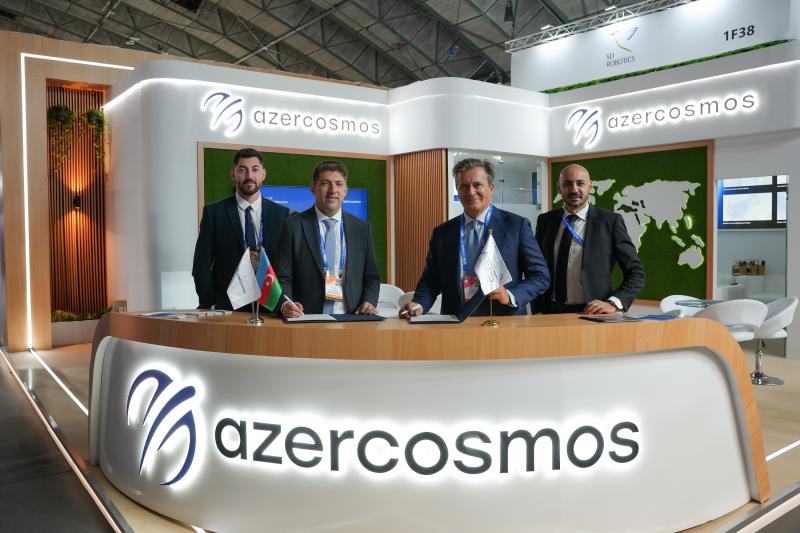 Azərkosmos qlobal peyk operatoru “ABS” şirkəti ilə əməkdaşlığa başlayıb