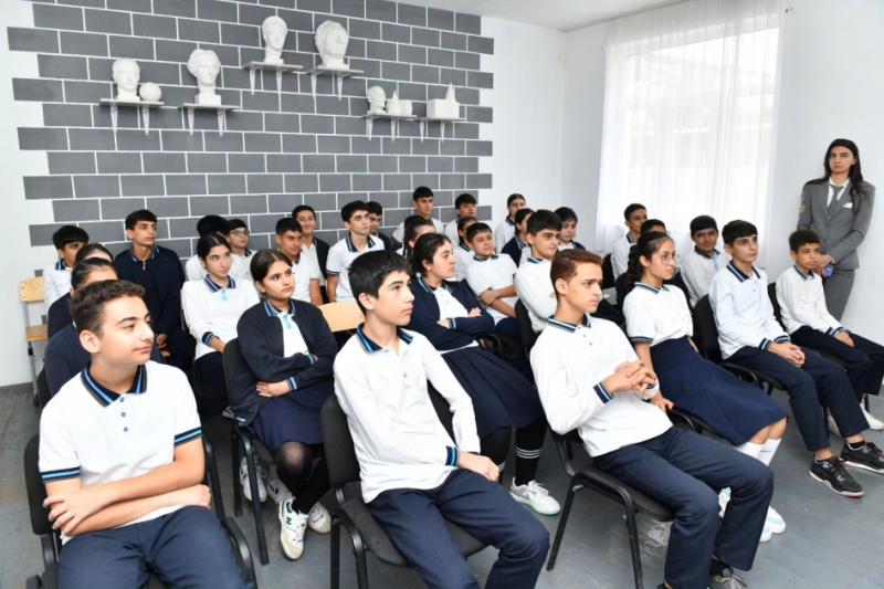 ETX və “Məktəblinin dostu” layihəsinin birgə təşkilatçılığı ilə növbəti maarifləndirmə tədbirləri keçirilib