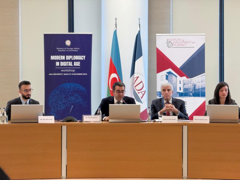 “Rəqəmsal dövrdə müasir diplomatiya” mövzusunda seminar keçirilir