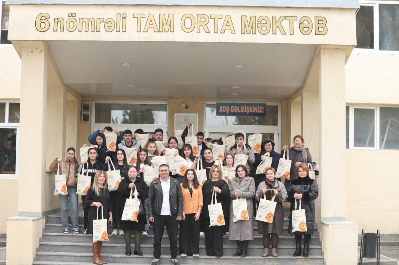 "Rəqəmsal dünyanı qadınlar üçün təhlükəsiz mühitə çevirək" adlı kompaniya başa çatıb
