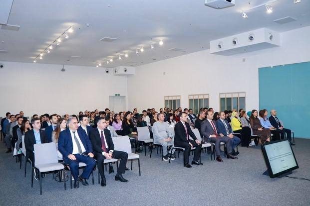 Dövlət Xidməti tərəfindən maarifləndirmə seminarı keçirilib
