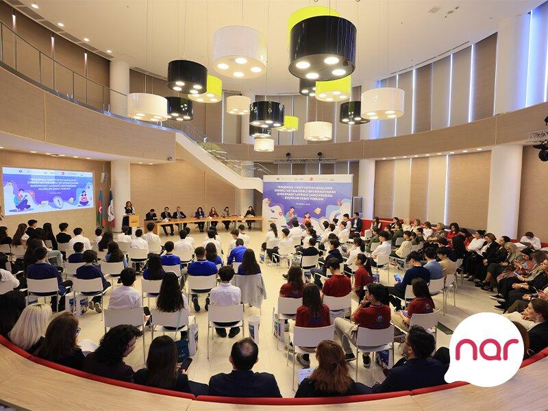 “Nar”ın dəstəyi ilə uşaq hüquqlarına həsr olunmuş debat forum keçirilib
