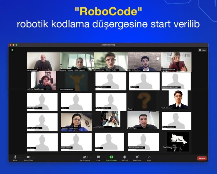 "RoboCode” robotik kodlama düşərgəsinə start verilib