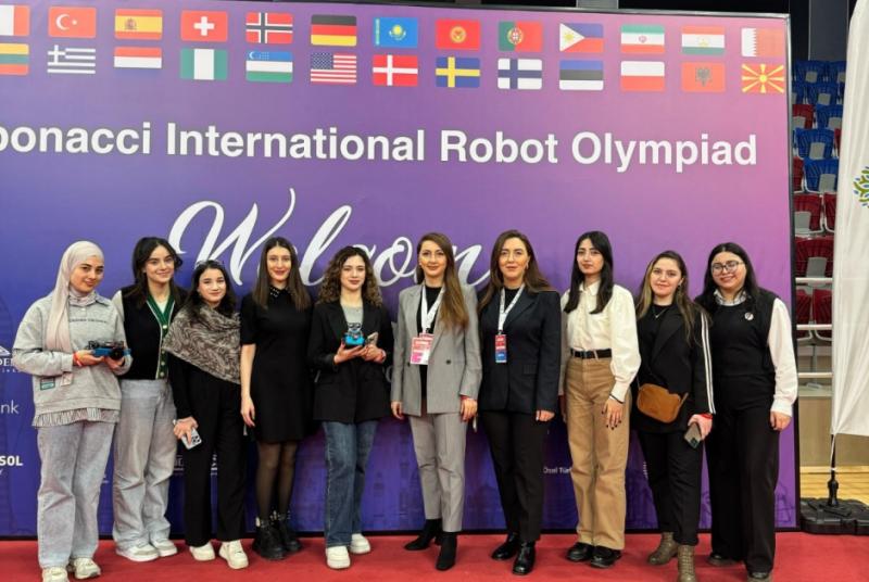 ADPU tələbələri Beynəlxalq Robot Olimpiadasında qalib olublar