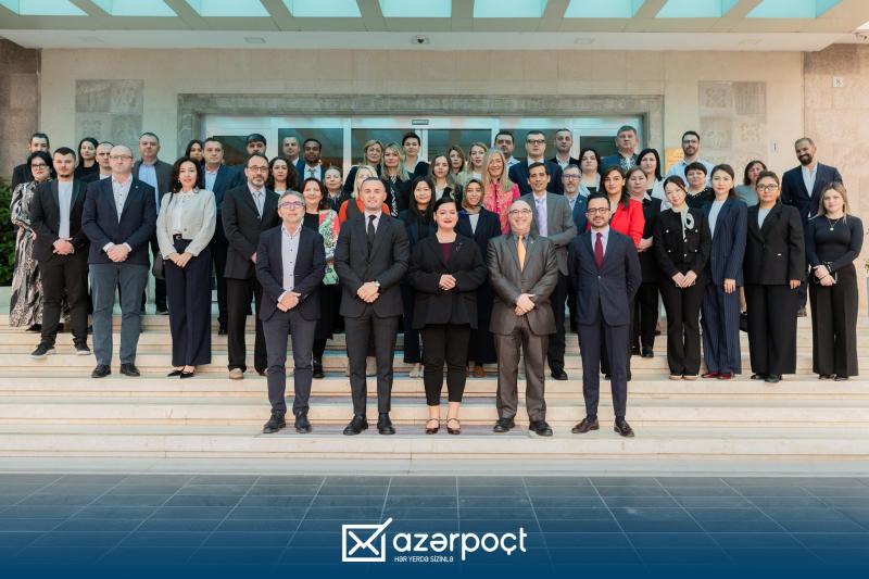 “Elektron ticarətə hazırlıq” tədbirinin praktiki seminarı keçirilib
