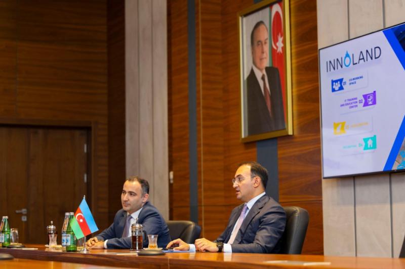Venesuela səfiri “ASAN xidmət”də olub